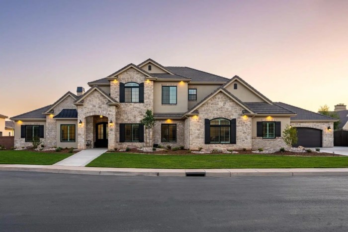 Everything You Need to Know About Building a Custom Home